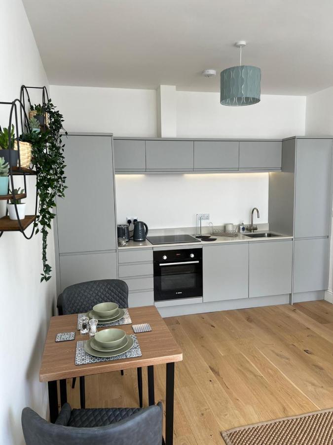 Lovely 1 Bed Flat *Free Parking* Hoe/Barbican Plymouth Kültér fotó